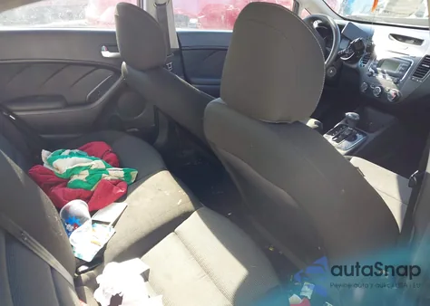 2017 Kia Forte Lx из США, поврежденный, VIN 3KPFK4A74HE056937